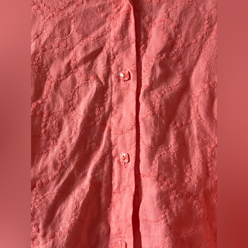 NWOT Dana Buchman Linen Coral Button-Down Shirt W/Embroidery. Size 6/S. - Picture 14 of 15